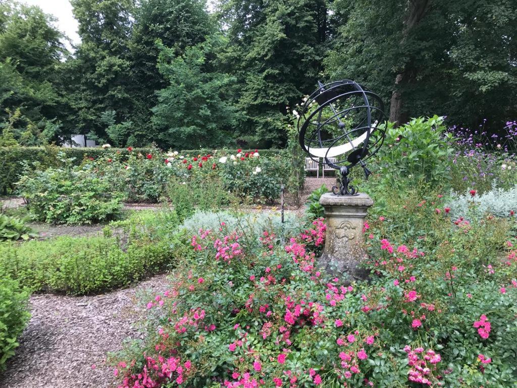 Het Wagenhuis Loon op Zand Bagian luar foto